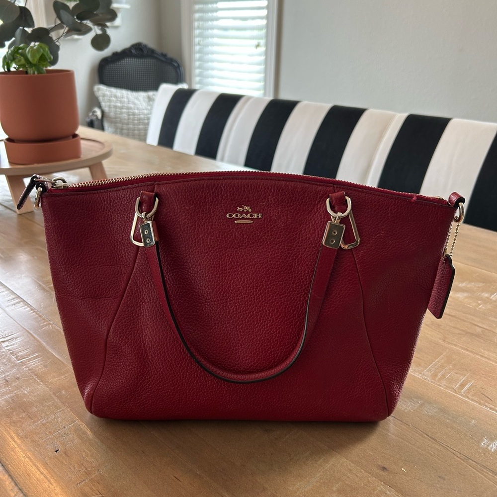 Coach Red Leather Shoulder Bag with Structured Design